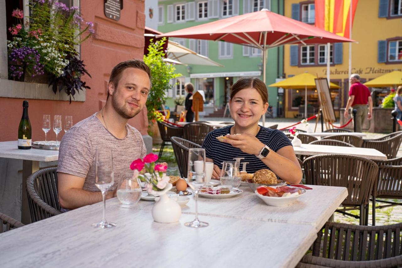 Hotel Der Loewen In Staufen Екстериор снимка