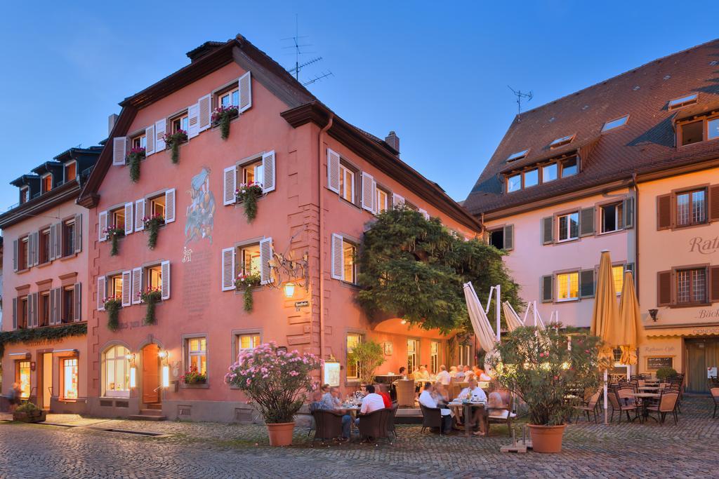 Hotel Der Loewen In Staufen Екстериор снимка